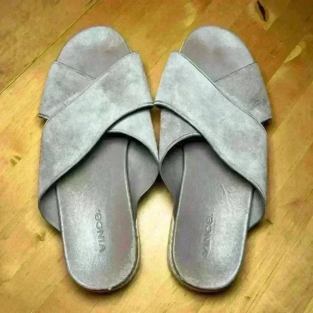 VINCE Villaire Suede Sandals Cris Cross Espadrille Light Grey Slip On Neutral